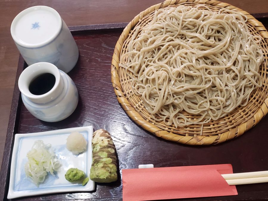 按針山荘 そば